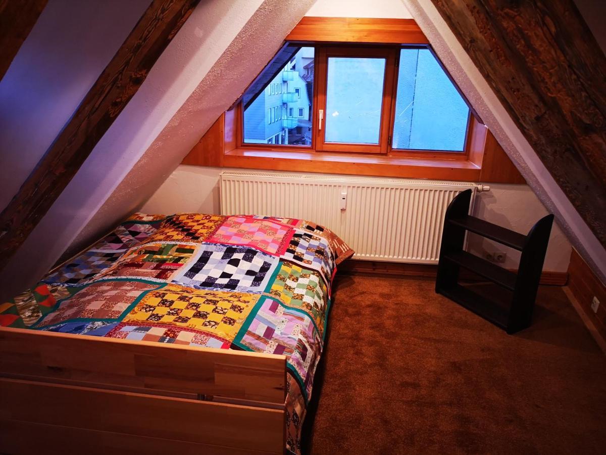 charmante Pension zentral Reutlingen Buitenkant foto